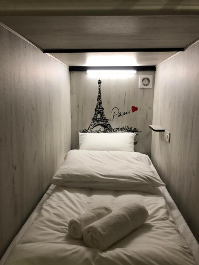 Capsule Hostel Ереван Экстерьер фото